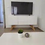 Διαμέρισμα Mirko *